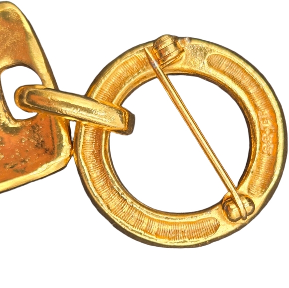 #20 Chanel Rue Cambon 31 Brooch - Picture 6 of 13